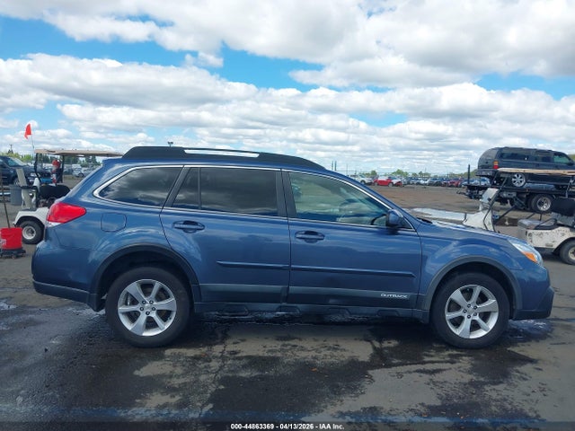 2014 Subaru Outback 2.5i Limited მანქანა იყიდება აუქციონზე, vin: 4S4BRBLC5E3229727, აუქციონის ნომერი: 44863369