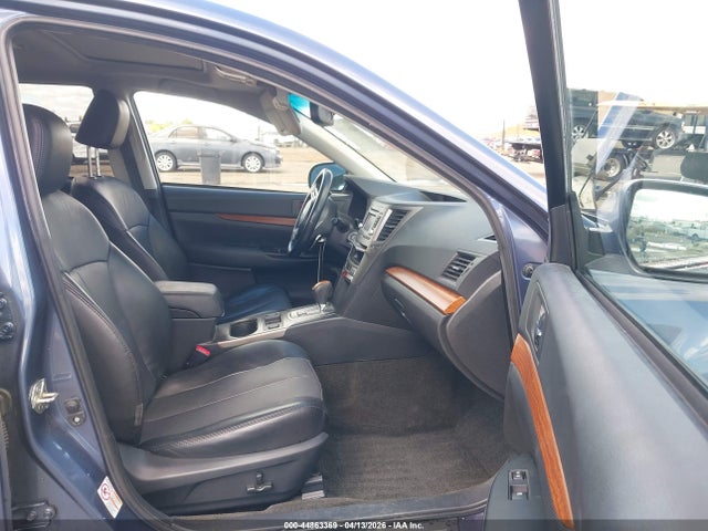 2014 Subaru Outback 2.5i Limited მანქანა იყიდება აუქციონზე, vin: 4S4BRBLC5E3229727, აუქციონის ნომერი: 44863369