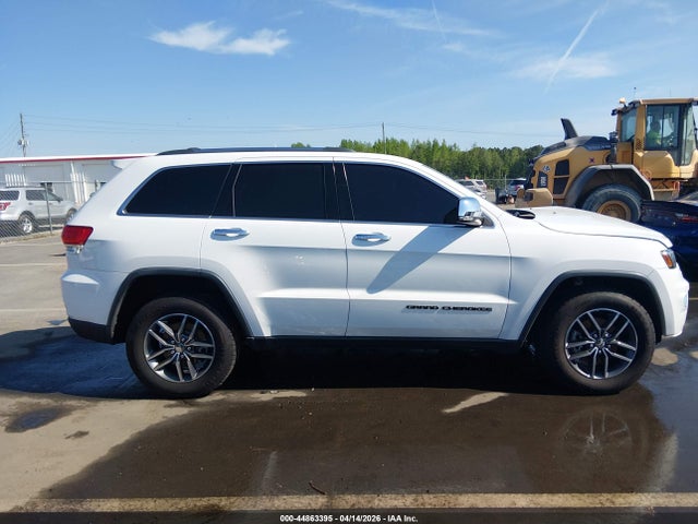 Продажа на аукционе авто 2017 Jeep Grand Cherokee Limited 4x2, vin: 1C4RJEBG3HC636126, номер лота: 44863395
