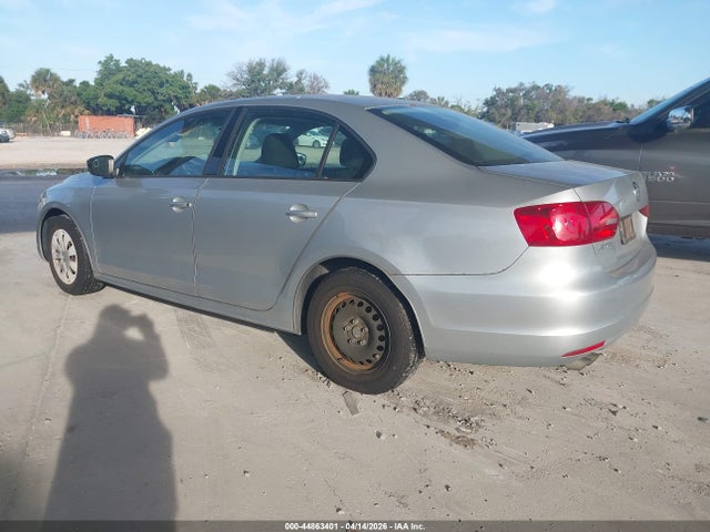 Продаж на аукціоні авто 2012 Volkswagen Jetta 2.0l S, vin: 3VW2K7AJ8CM467085, номер лоту: 44863401