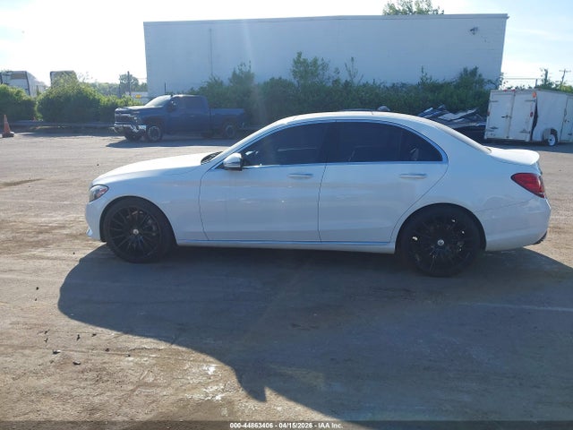 Продажа на аукционе авто 2016 Mercedes-benz C 300, vin: WDDWF4JB0GR138245, номер лота: 44863406