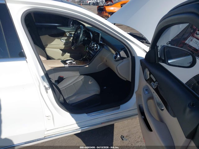 Продажа на аукционе авто 2016 Mercedes-benz C 300, vin: WDDWF4JB0GR138245, номер лота: 44863406
