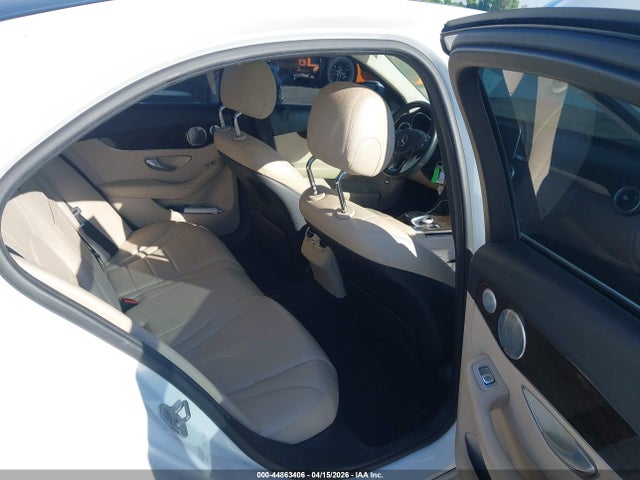 Продажа на аукционе авто 2016 Mercedes-benz C 300, vin: WDDWF4JB0GR138245, номер лота: 44863406