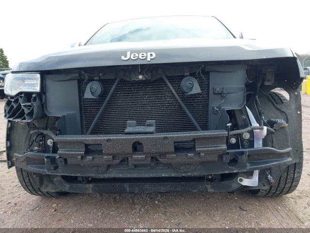 2017 Jeep Grand Cherokee Overland 4x4 მანქანა იყიდება აუქციონზე, vin: 1C4RJFCG0HC730386, აუქციონის ნომერი: 44863443
