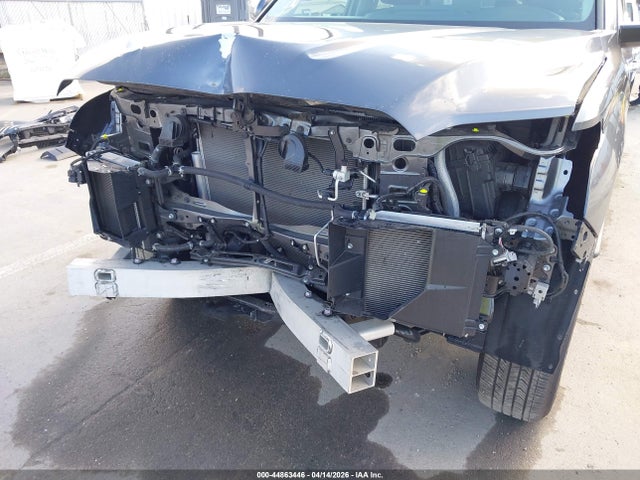2024 Toyota Tundra Limited მანქანა იყიდება აუქციონზე, vin: 5TFJA5DB2RX205415, აუქციონის ნომერი: 44863446