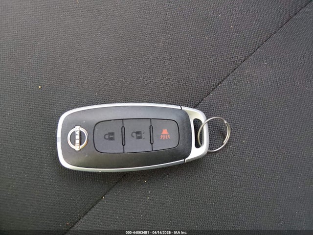 44863481 :رقم المزاد ، 3N1CP5BV4SL492751 vin ، 2025 Nissan Kicks Play S مزاد بيع