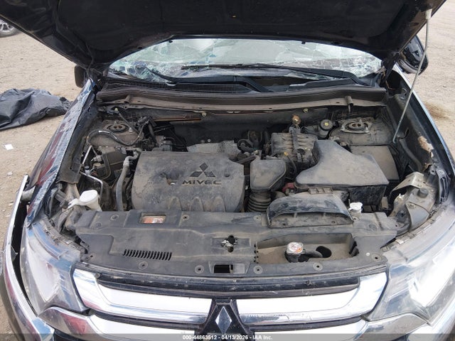 Продаж на аукціоні авто 2018 Mitsubishi Outlander Se, vin: JA4AZ3A36JZ023830, номер лоту: 44863512