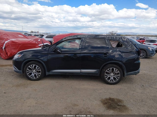 Продаж на аукціоні авто 2018 Mitsubishi Outlander Se, vin: JA4AZ3A36JZ023830, номер лоту: 44863512
