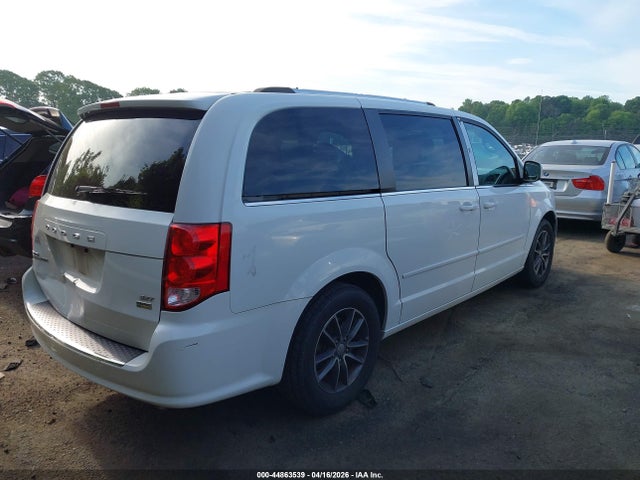 Продажа на аукционе авто 2017 Dodge Grand Caravan Sxt, vin: 2C4RDGCG4HR864645, номер лота: 44863539