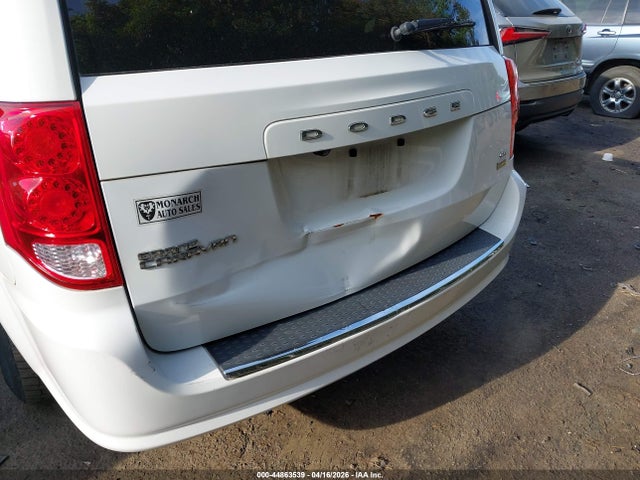 Продажа на аукционе авто 2017 Dodge Grand Caravan Sxt, vin: 2C4RDGCG4HR864645, номер лота: 44863539
