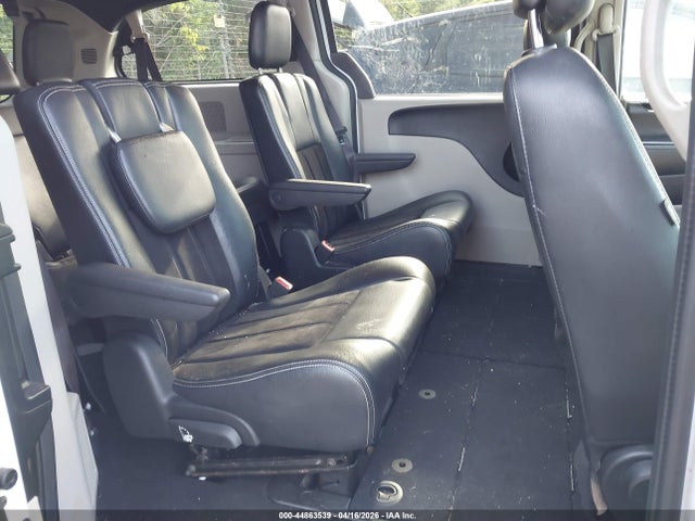 Продажа на аукционе авто 2017 Dodge Grand Caravan Sxt, vin: 2C4RDGCG4HR864645, номер лота: 44863539