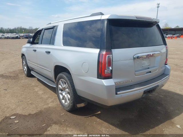 Aukcja sprzedaży 2015 Gmc Yukon Xl 1500 Denali, vin: 1GKS2JKJ1FR676965, numer aukcji: 44863549