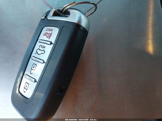 Продаж на аукціоні авто 2013 Hyundai Elantra Limited, vin: 5NPDH4AE4DH371568, номер лоту: 44863564