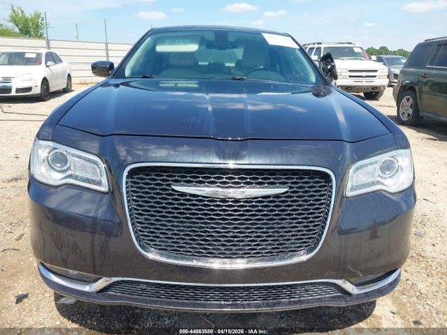 2016 Chrysler 300 Anniversary Edition მანქანა იყიდება აუქციონზე, vin: 2C3CCARG3GH288200, აუქციონის ნომერი: 44863580