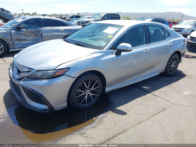 4T1G11AK2MU587944 Toyota CAMRY SE