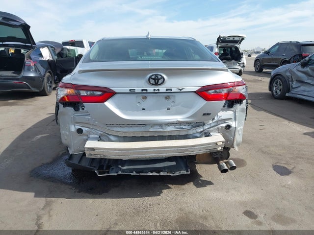 4T1G11AK2MU587944 Toyota CAMRY SE