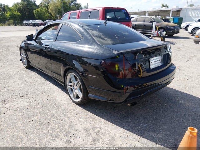 2014 MERCEDES-BENZ C 250 WDDGJ4HB1EG254863 Photo 2