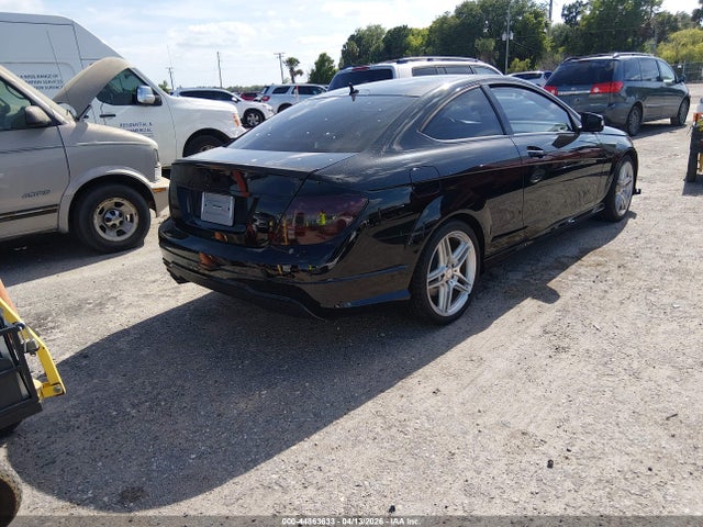 2014 MERCEDES-BENZ C 250 WDDGJ4HB1EG254863 Photo 3