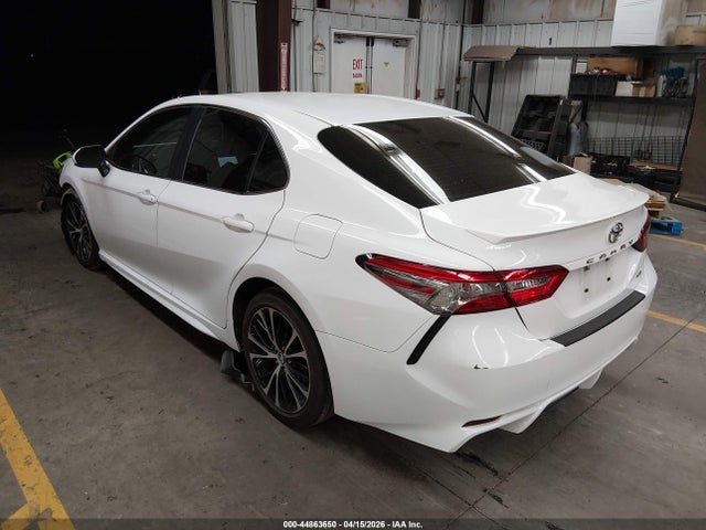 4T1B11HKXJU136014 Toyota CAMRY SE