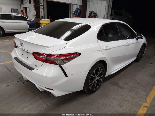 4T1B11HKXJU136014 Toyota CAMRY SE