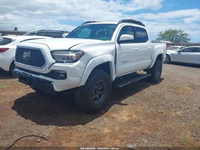 Продажа на аукционе авто 2018 Toyota Tacoma Trd Off Road, vin: 3TMCZ5AN1JM144472, номер лота: 44863668