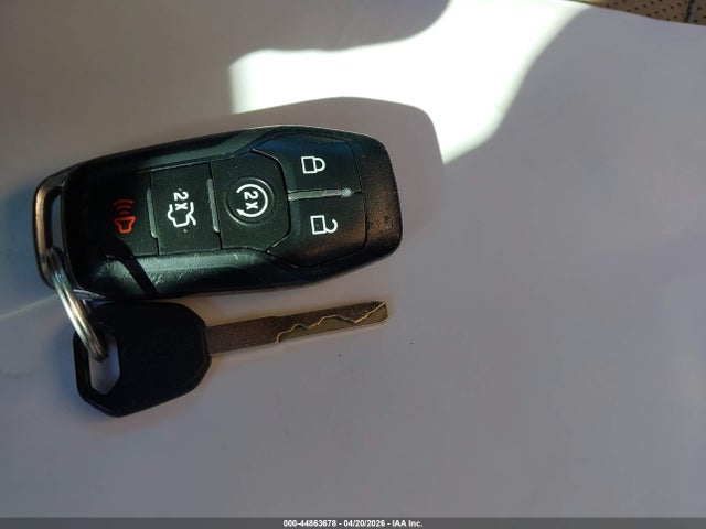 44863678 :رقم المزاد ، 1FM5K7FH8HGC09636 vin ، 2017 Ford Explorer Limited مزاد بيع