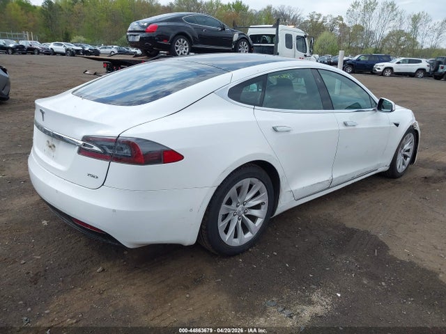 Продаж на аукціоні авто 2018 Tesla Model S 100d/75d/p100d, vin: 5YJSA1E28JF268805, номер лоту: 44863679