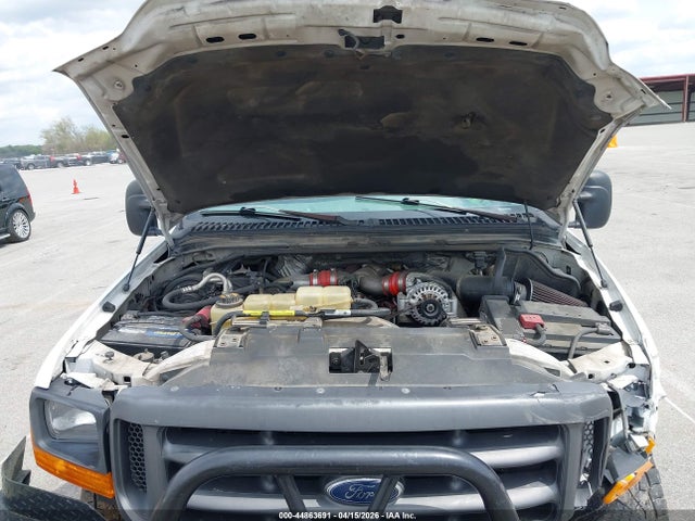 44863691 :رقم المزاد ، 1FTNX21FXYEC98152 vin ، 2000 Ford F-250 Lariat/xl/xlt مزاد بيع