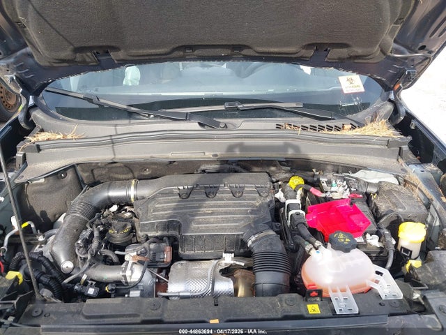 44863694 :رقم المزاد ، ZACNJDB18PPP59822 vin ، 2023 Jeep Renegade Upland 4x4 مزاد بيع