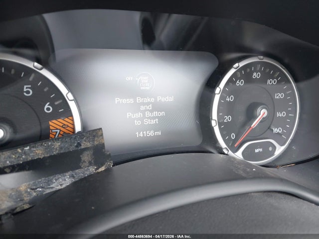 44863694 :رقم المزاد ، ZACNJDB18PPP59822 vin ، 2023 Jeep Renegade Upland 4x4 مزاد بيع