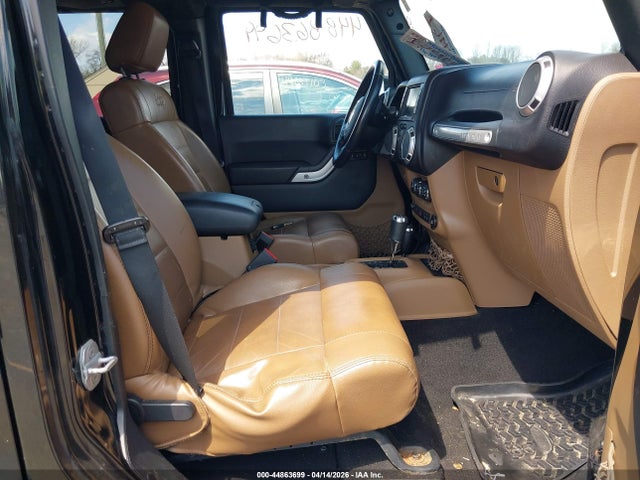 44863699 :رقم المزاد ، 1J4BA5H14BL542553 vin ، 2011 Jeep Wrangler Unlimited Sahara مزاد بيع