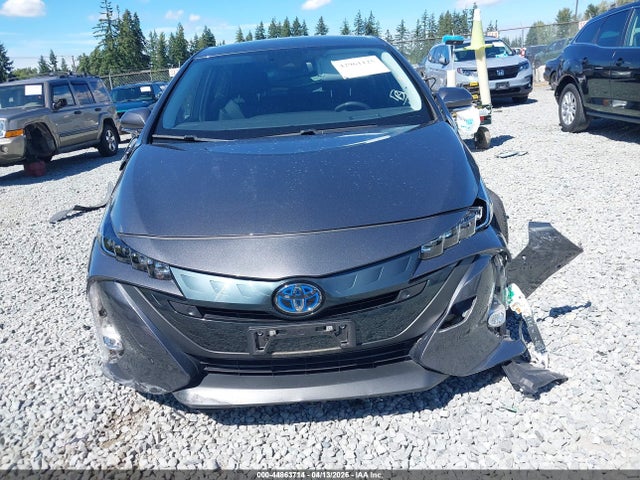 44863714 :رقم المزاد ، JTDKAMFP8N3203967 vin ، 2022 Toyota Prius Prime Limited مزاد بيع
