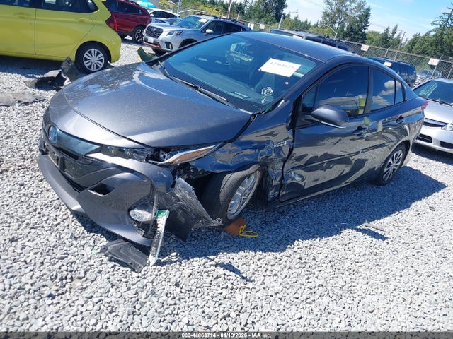 44863714 :رقم المزاد ، JTDKAMFP8N3203967 vin ، 2022 Toyota Prius Prime Limited مزاد بيع