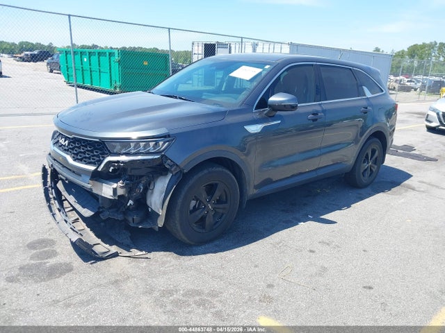 44863748 :رقم المزاد ، 5XYRG4LC1NG137417 vin ، 2022 Kia Sorento Lx مزاد بيع