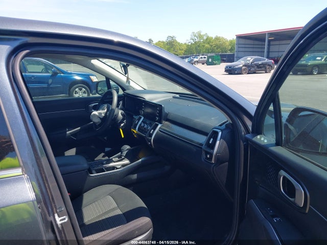 44863748 :رقم المزاد ، 5XYRG4LC1NG137417 vin ، 2022 Kia Sorento Lx مزاد بيع