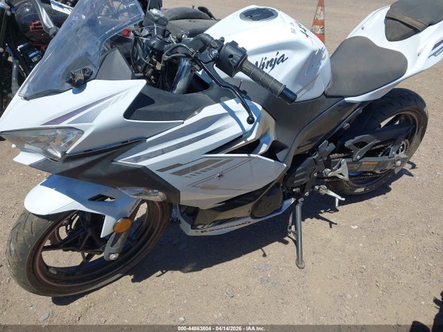 JKAEXKG13PDAM3906 Kawasaki EX400