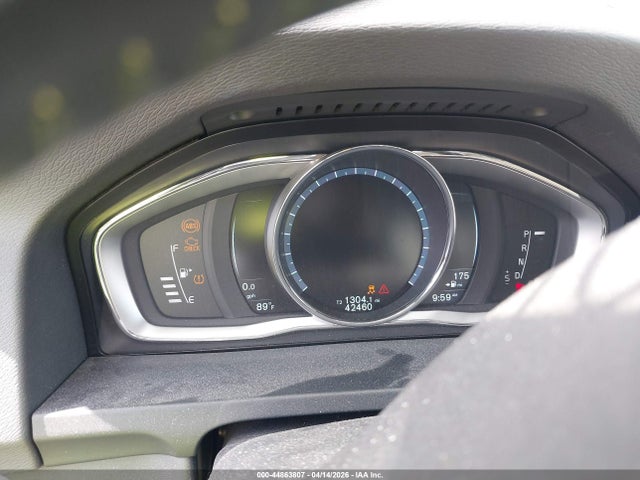 Продаж на аукціоні авто 2016 Volvo S60 T6 Drive-e Platinum, vin: YV149MFM2G2395820, номер лоту: 44863807