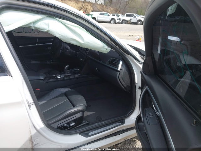 Продаж на аукціоні авто 2017 Bmw 330i Xdrive, vin: WBA8D9G34HNU65579, номер лоту: 44863853