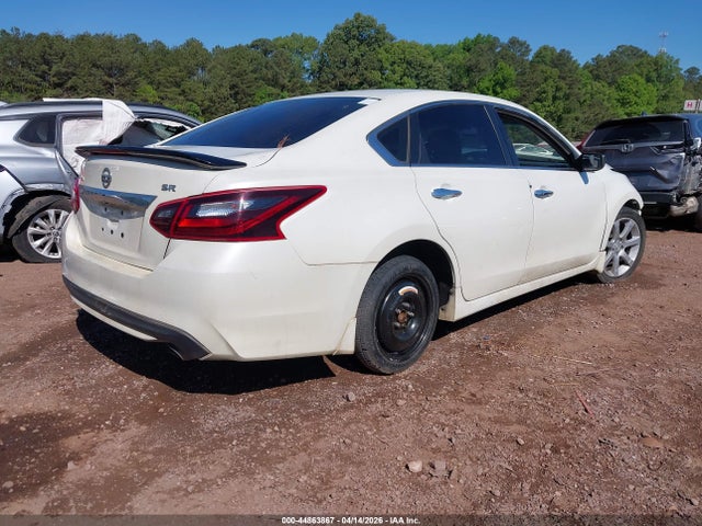 Aukcja sprzedaży 2017 Nissan Altima 2.5 Sr, vin: 1N4AL3AP1HC296073, numer aukcji: 44863867