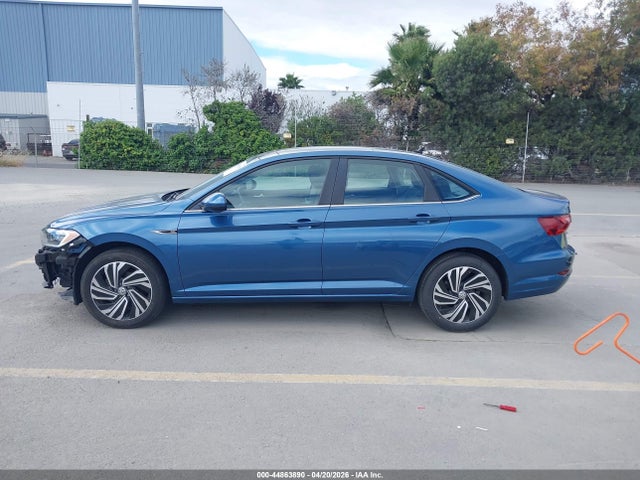 Продажа на аукционе авто 2020 Volkswagen Jetta 1.4t Sel, vin: 3VWEB7BU6LM038968, номер лота: 44863890