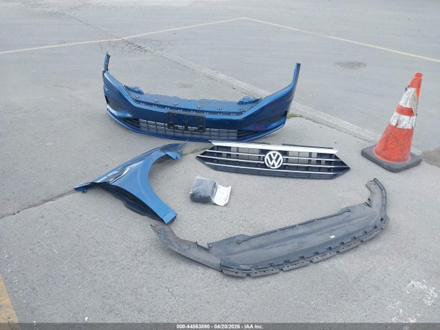 Продажа на аукционе авто 2020 Volkswagen Jetta 1.4t Sel, vin: 3VWEB7BU6LM038968, номер лота: 44863890