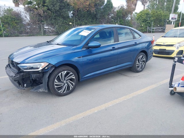 Продажа на аукционе авто 2020 Volkswagen Jetta 1.4t Sel, vin: 3VWEB7BU6LM038968, номер лота: 44863890