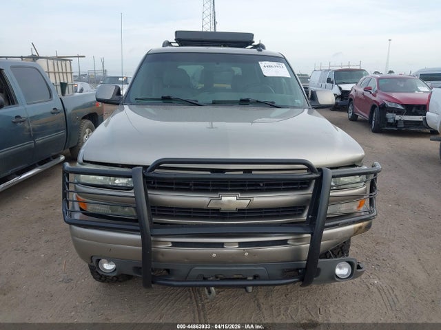Продажа на аукционе авто 2002 Chevrolet Tahoe Z71, vin: 1GNEK13Z02R276054, номер лота: 44863933