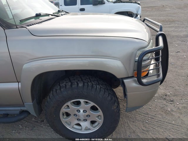 Продажа на аукционе авто 2002 Chevrolet Tahoe Z71, vin: 1GNEK13Z02R276054, номер лота: 44863933
