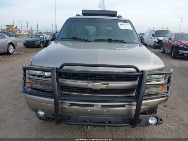 Продажа на аукционе авто 2002 Chevrolet Tahoe Z71, vin: 1GNEK13Z02R276054, номер лота: 44863933