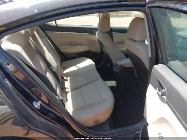 Продаж на аукціоні авто 2020 Hyundai Elantra Se, vin: 5NPD74LF9LH616629, номер лоту: 44863948