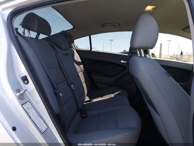 KIA FORTE LX 2017 3KPFL4A72HE008074 Image 8