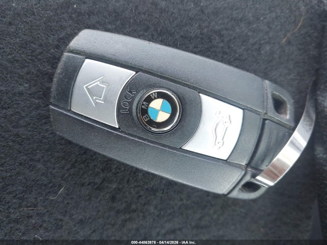 2013 Bmw X1 Sdrive28i მანქანა იყიდება აუქციონზე, vin: WBAVM1C5XDVW44294, აუქციონის ნომერი: 44863978