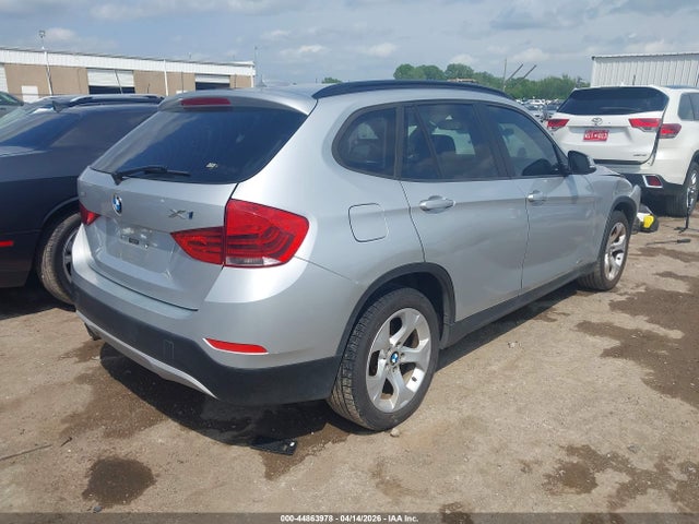 2013 Bmw X1 Sdrive28i მანქანა იყიდება აუქციონზე, vin: WBAVM1C5XDVW44294, აუქციონის ნომერი: 44863978