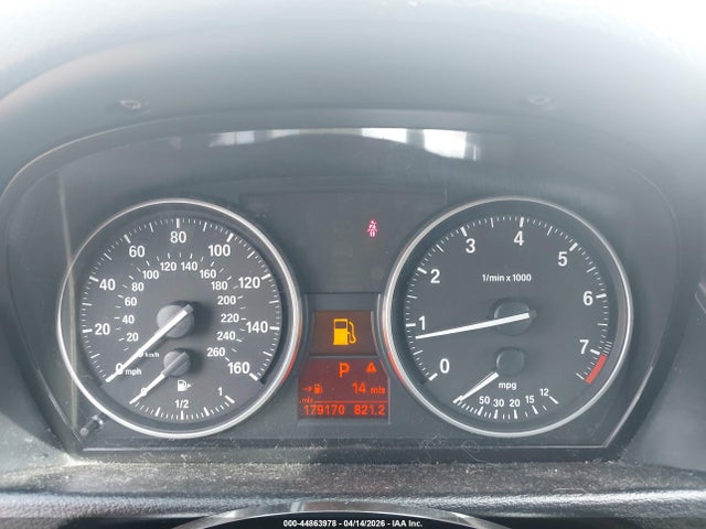 2013 Bmw X1 Sdrive28i მანქანა იყიდება აუქციონზე, vin: WBAVM1C5XDVW44294, აუქციონის ნომერი: 44863978